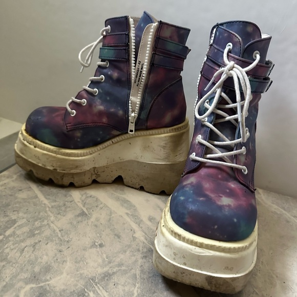 Demonia Reflective Stackers - Picture 4 of 12